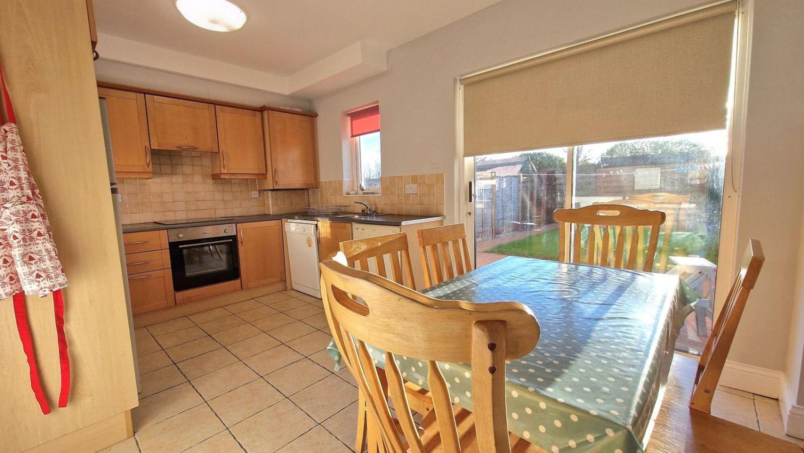 Cosy 3 Bedroom All Ensuites Galway Eksteriør bilde